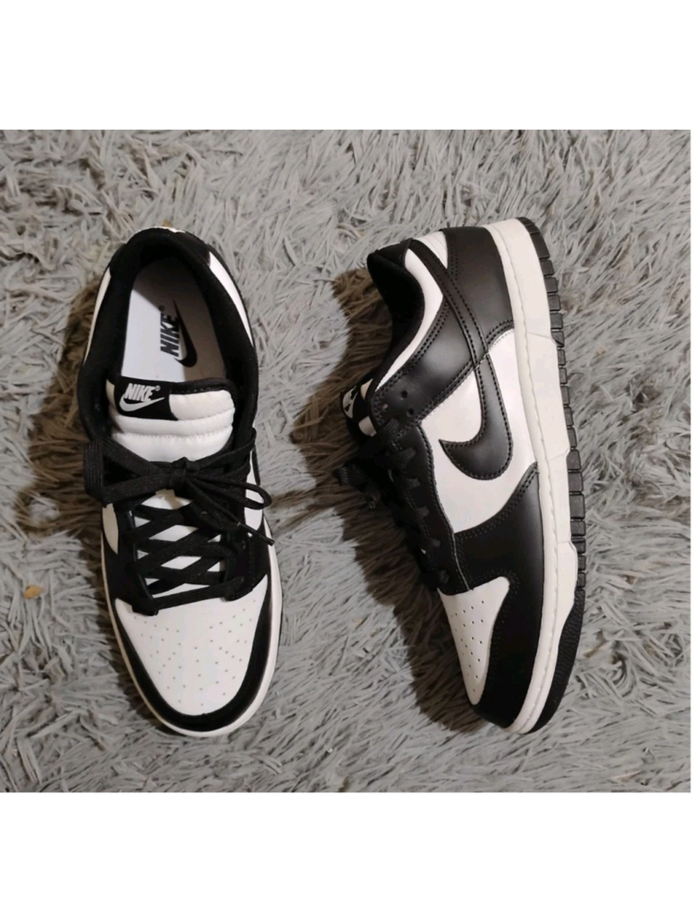 Nike Panda Dunk Low Men's Size 10 Retro White/Black Sneakers DD1391-100